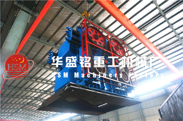 四輥破碎機發貨圖