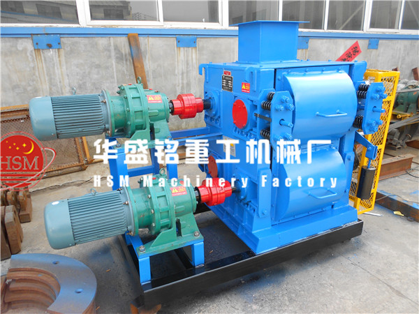 一臺四輥破碎機價格是多少